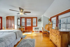 Image of 1 Mi to Cranmore Mountain: Charming Conway Apt!