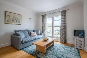 Image of Putney Perfection