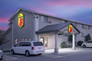 Image of Super 8 by Wyndham Willmar
