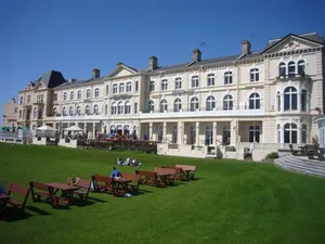 Image of Royal Grosvenor Hotel
