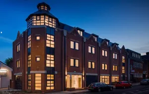 Image of Oak Lodge