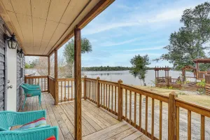 Image of Lakefront Panama City Studio w/ Hot Tub Access