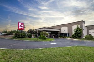 Image of Red Roof Inn PLUS Newark Liberty Airport - Carteret