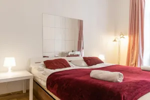 Image of Central 3BR shared Apt. Near Rennweg