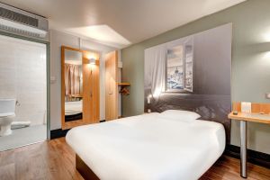 Image of B&B HOTEL Louveciennes