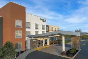 Image of Fairfield Inn & Suites by Marriott Jeffersonville I-71