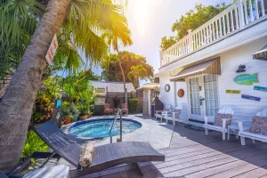 Image of Seascape Tropical Inn