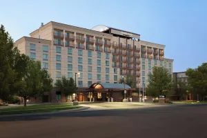 Image of Courtyard by Marriott Denver Airport