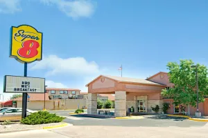 Image of Super 8 Belen