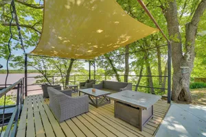 Image of Waterfront Retreat with Deck on Lake Eufaula!