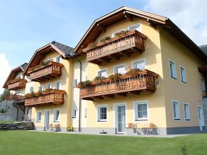 Image of Beautiful Apartment Right Next to Cable car