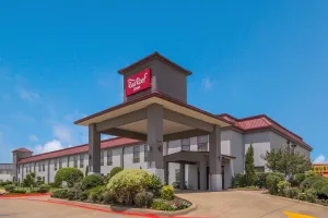 Image of Red Roof Inn Terrell