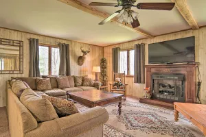Image of Rustic and Modern Russell Cabin with Grill and Deck