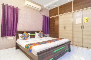 Image of FabExpress Golden Gate - Nr Hitech City