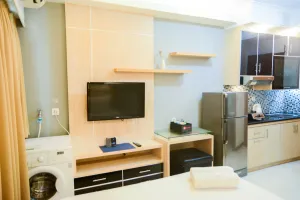 Image of Simply Studio Maple Park Sunter Apartment with City View By Travelio