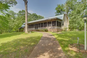 Image of Beautiful Toledo Bend Retreat with Private Dock