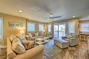 Image of Wildwood Townhome with Patio 1 Block To The Beach!