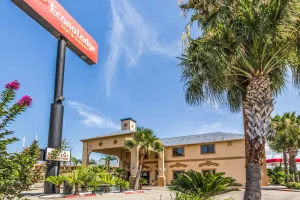 Image of Econo Lodge Inn & Suites Corpus Christi