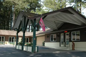 Image of Park Motel and Cabins