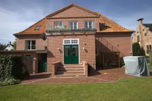 Image of "Unnen" in der Alten Schule Greetsiel