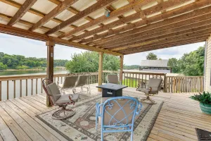 Image of Tennessee River Retreat: Multi-level Deck & Views