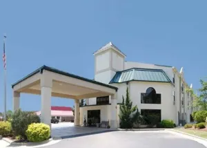 Image of Quality Inn & Suites Tarboro - Kingsboro