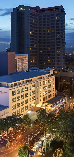 Image of Movenpick Suriwongse Hotel Chiang Mai