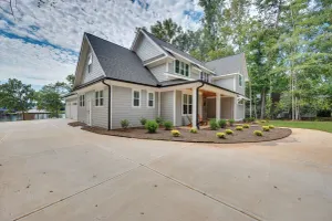 Image of Spacious Lake Sinclair Vacation Rental with Dock!
