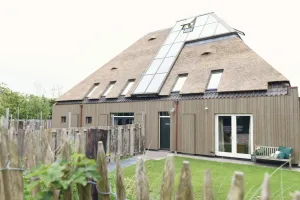 Image of Spacious Apartment With Garden