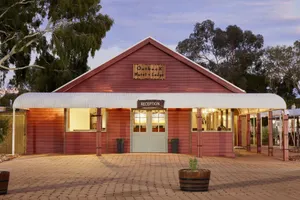 Image of Outback Hotel