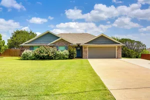 Image of Inviting Granbury Home with Fire Pit 3 Mi to Lake!