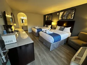 Image of Sierra Inn