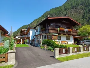 Image of Modern flat in Längenfeld near ski area