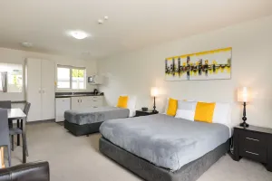 Image of Ellena Court Motel
