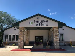 Image of Cobblestone Inn & Suites - Denison | Majestic Hills