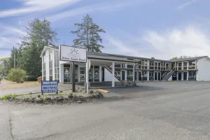 Image of Silver Sands Motel