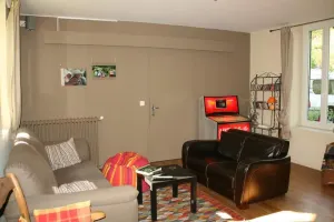 Image of Les Amouhoques