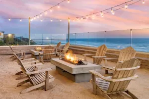 Image of Elizabeth Oceanfront Suites, Ascend Hotel Collection