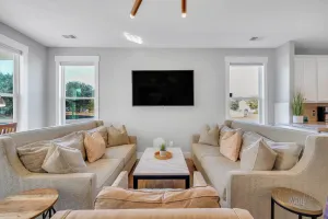 Image of Coastal Home with Yard Less Than 1 Mi to Old Town Bluffton!