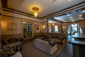 Image of The Carlton Hotel