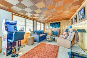 Image of Eclectic Tarpon Springs Home: Bayou Across Street!