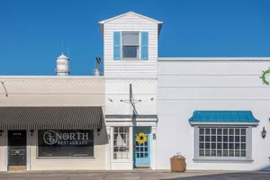 Image of Stroll Into Town: Cozy Apartment in Kilmarnock