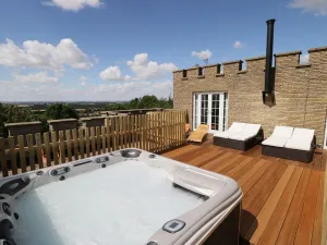 Image of Castle Top Retreat