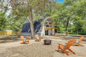Image of Family-Friendly Broken Bow Home with Grill!