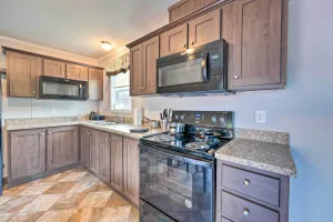 Image of Pet-Friendly Cassoplis Cabin, Close to Parks!