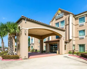 Image of Comfort Inn & Suites