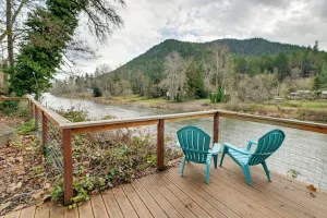 Image of Spacious Grants Pass Home with Hot Tub and River Views