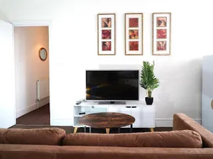 Image of Clean, Spacious 2-bed Apartment in Brierley Hill