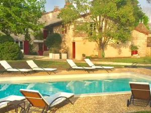 Image of LA CARRETERIE - Maison de Famille{s}