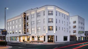 Image of El Capitan Hotel